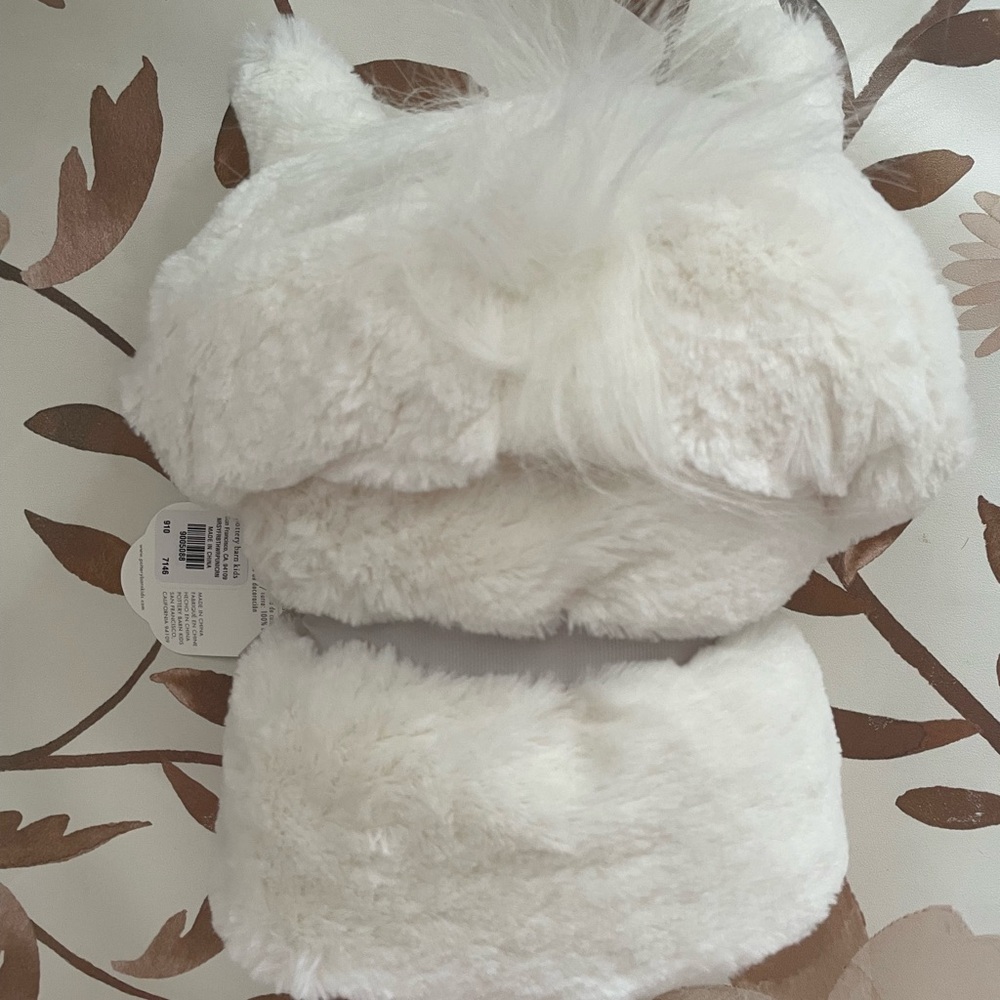 Pottery Barn Kids Unicorn Hooded Bath Towel - Picture 3 of 3